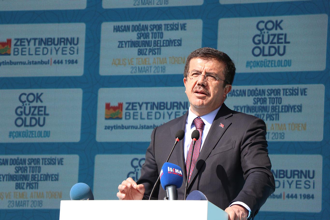Bakan Zeybekci spor kompleksi açılışına katıldı Bakan Zeybekci spor kompleksi açılışına katıldı